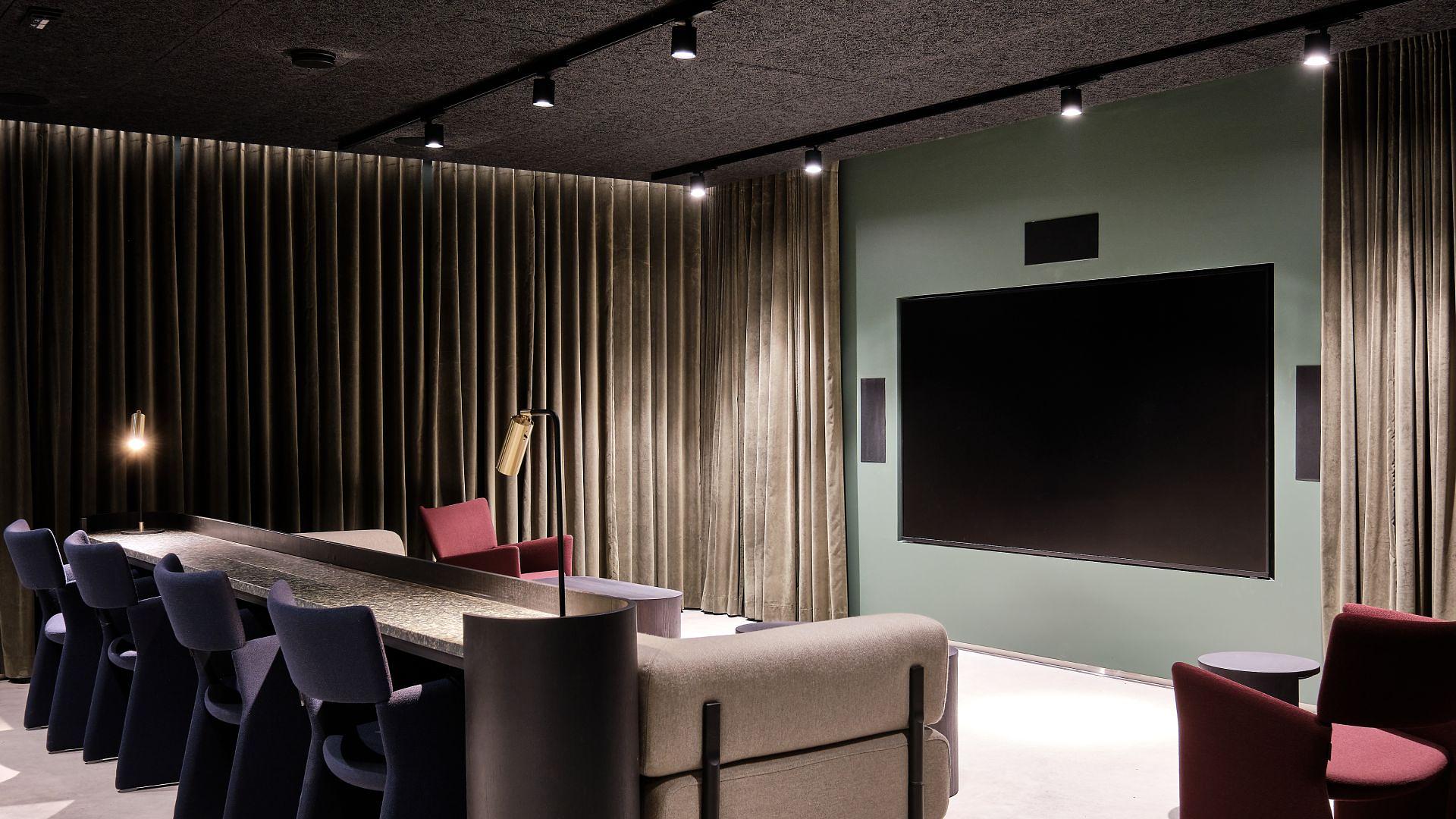 image-meander-cinema-169.jpg